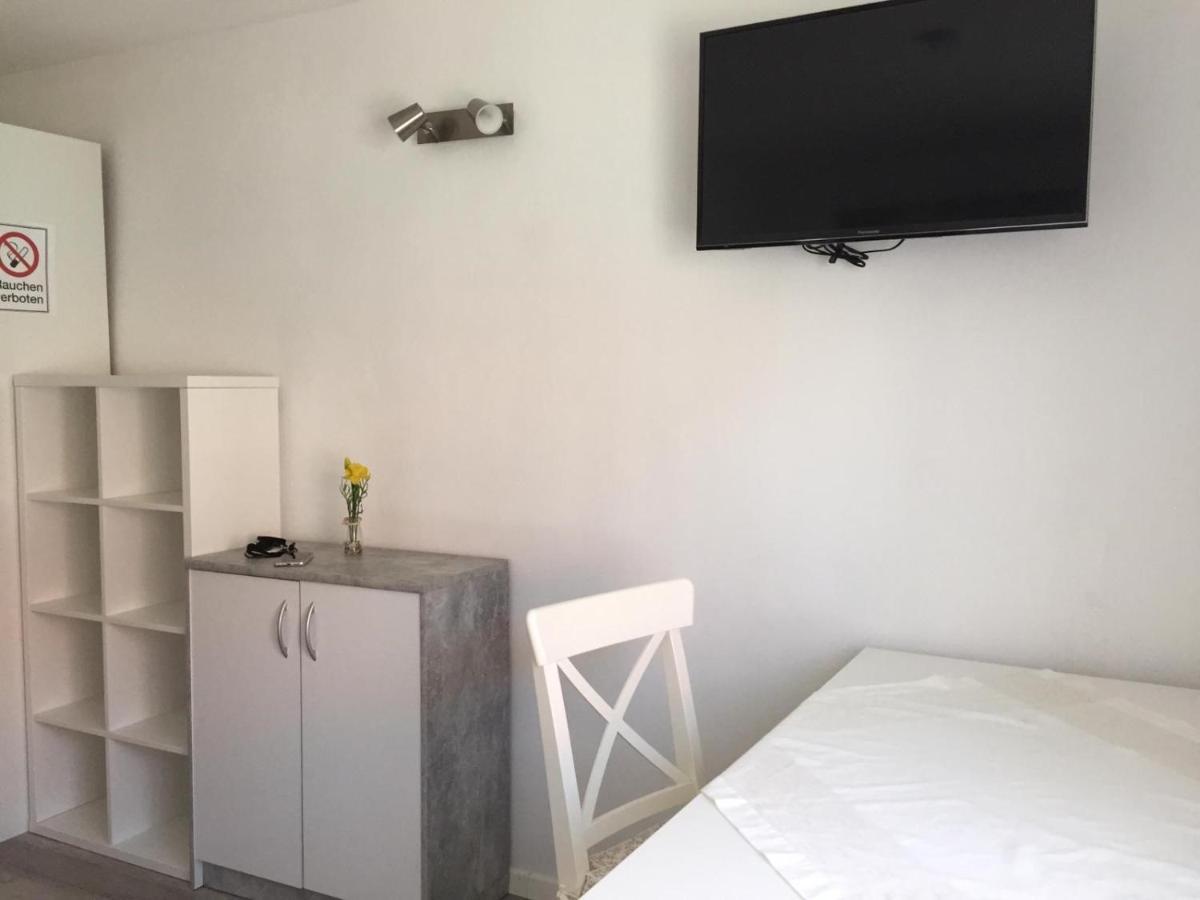Apartmentvermietung Ingrid Bolkart - Landleben 6 Illertissen Exterior foto